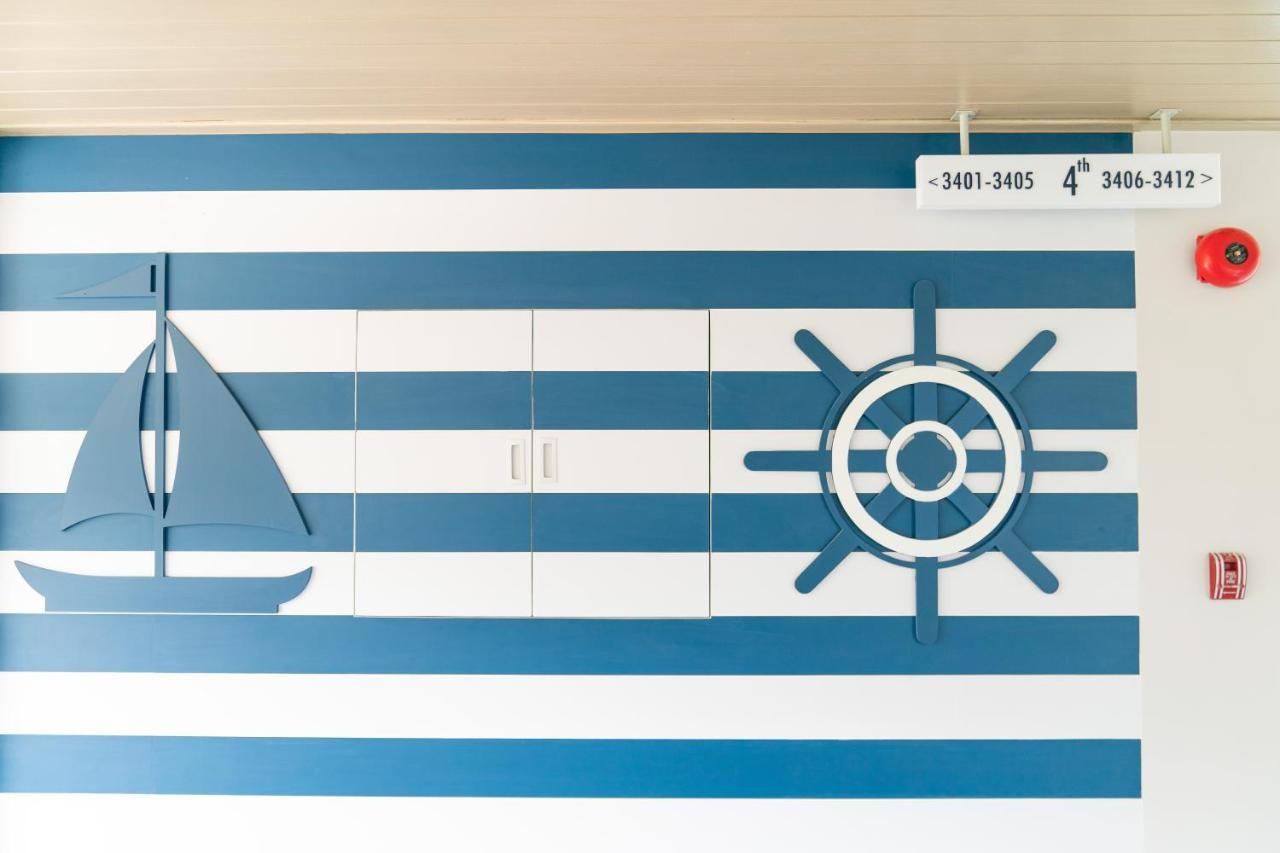 Panwaburi Beachfront Resort - Sha Extra Plus Kültér fotó Greek flag